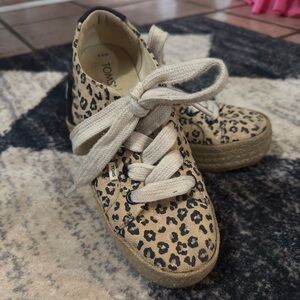 TOMS Sneakers with Leopard Print